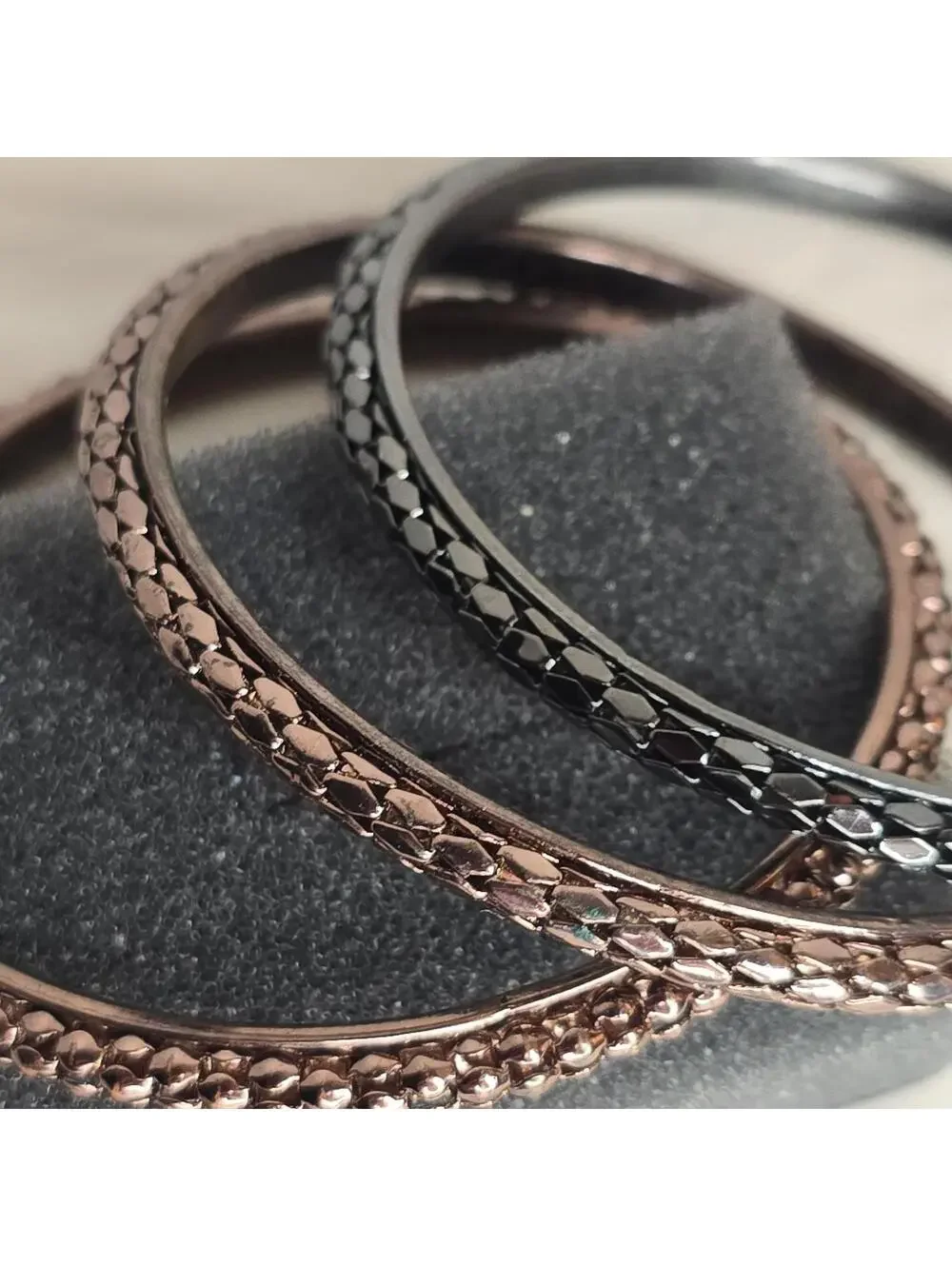 R.J. Graziano 3 Gunmetal Bangles Bracelets Set
